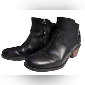 Teva Black Leather Ankle Boots with Wooden Heel - 9